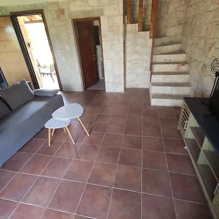 Garden&pool וילה