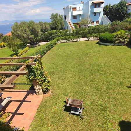 Garden&pool וילה *