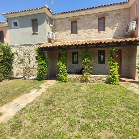 Garden&pool וילה *